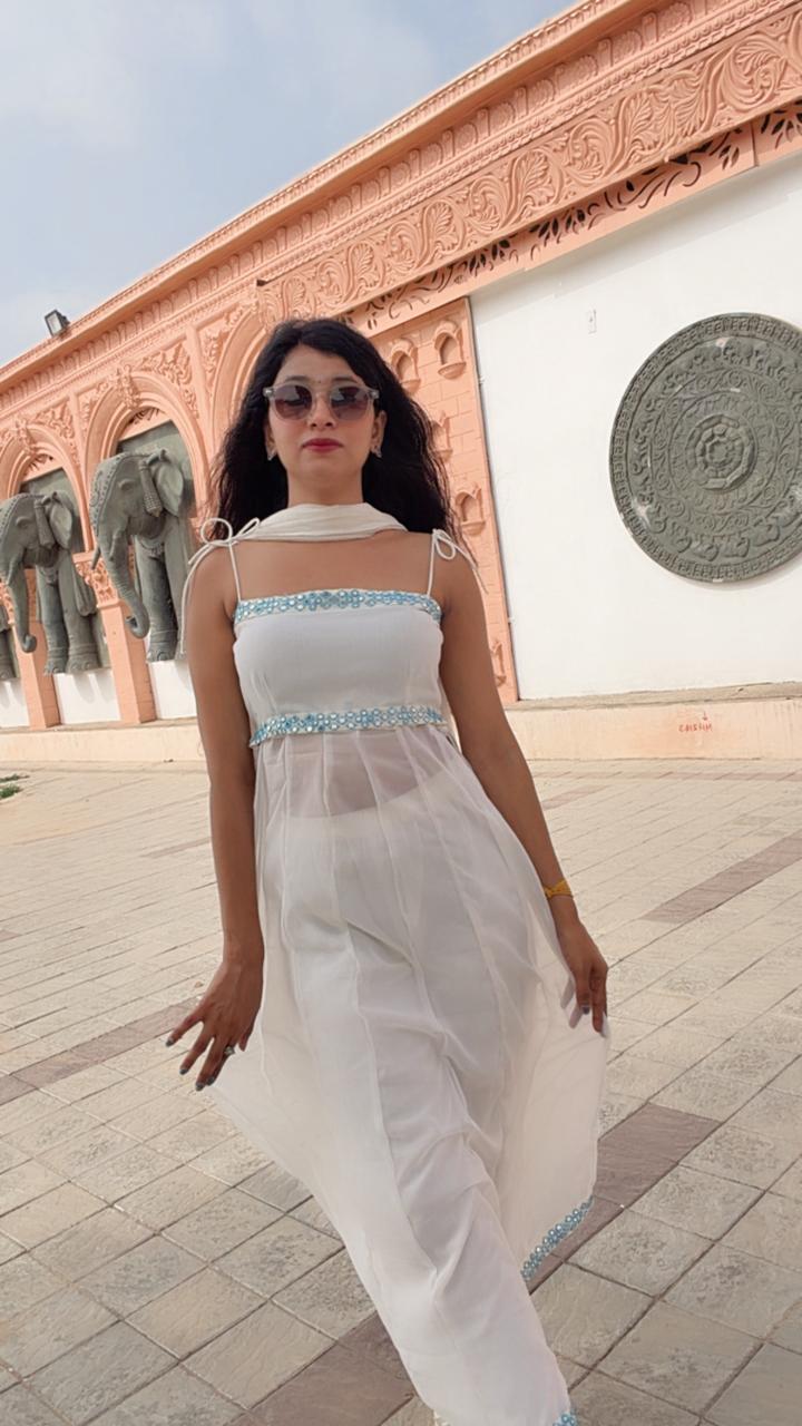 Off White 2 In 1 Kurti Set
